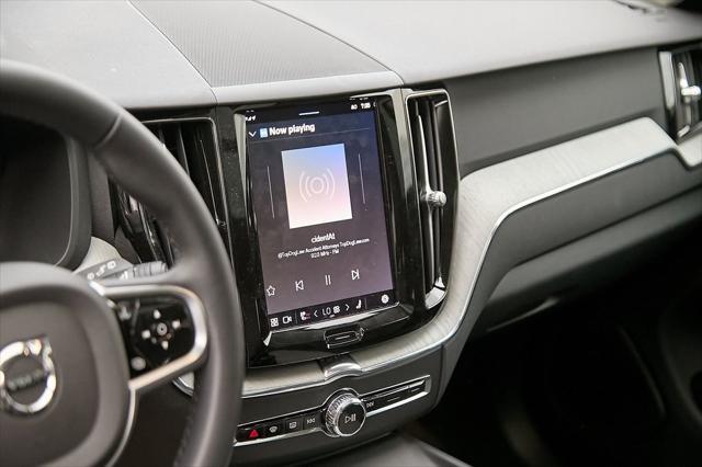 new 2025 Volvo XC60 car