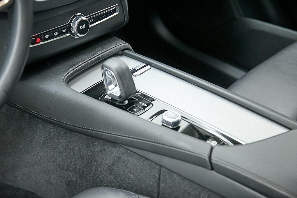 used 2023 Volvo XC90 car, priced at $39,995