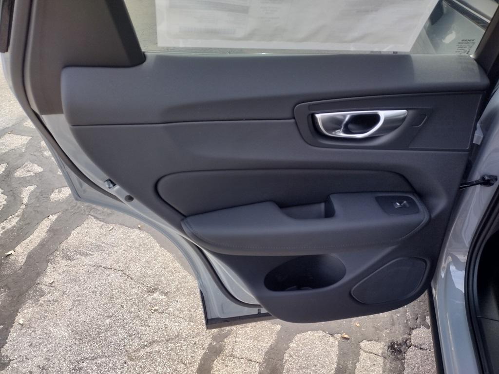 new 2026 Volvo XC60 car, priced at $57,370