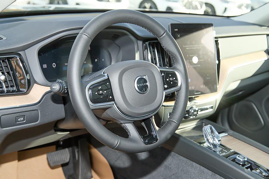 new 2026 Volvo XC60 car, priced at $54,985