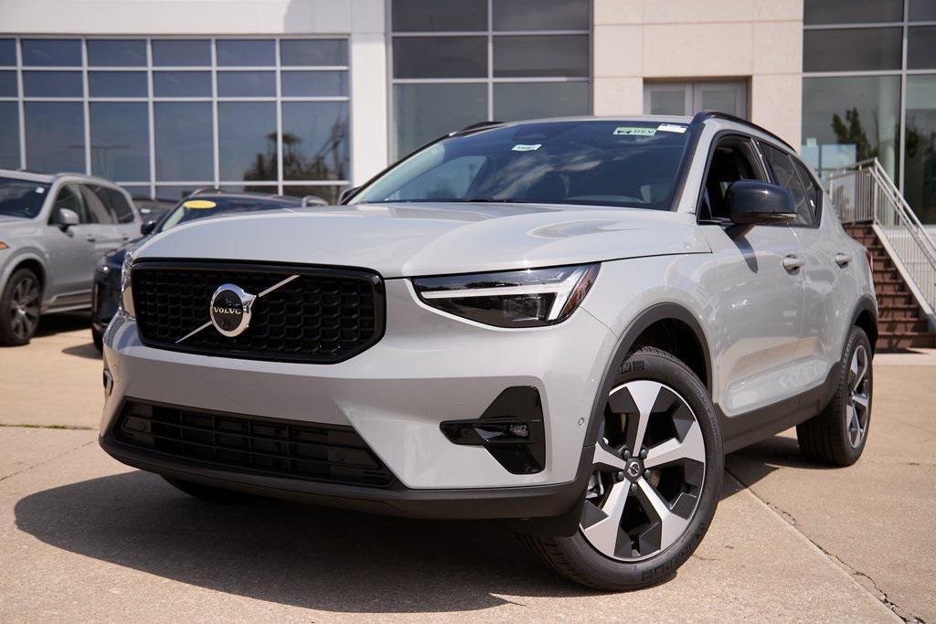 new 2026 Volvo XC40 car, priced at $48,150