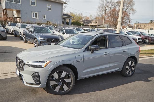 new 2025 Volvo XC60 Plug-In Hybrid car
