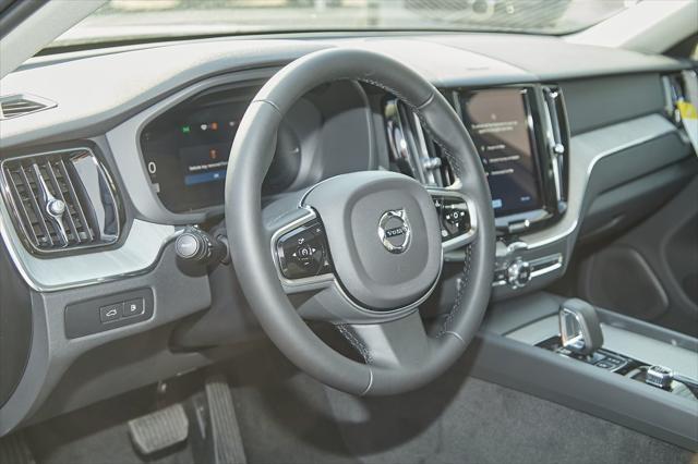 new 2025 Volvo XC60 Plug-In Hybrid car