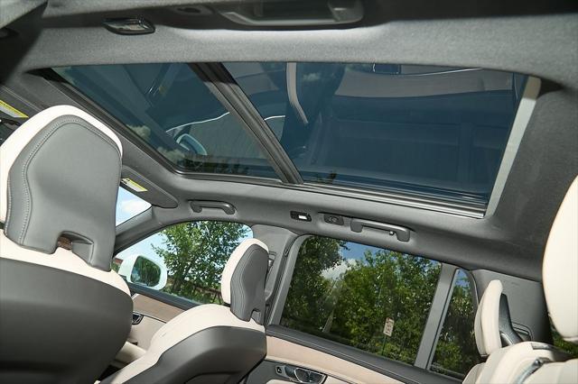 new 2026 Volvo XC90 car, priced at $62,275