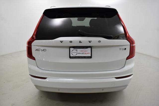 used 2022 Volvo XC90 car, priced at $34,599