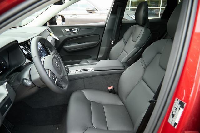 new 2025 Volvo XC60 car, priced at $46,035