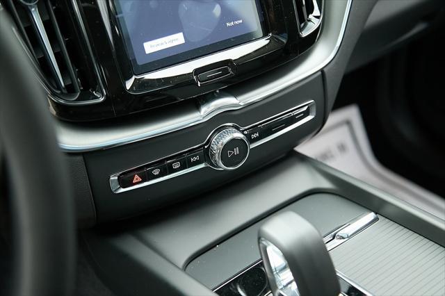 new 2025 Volvo XC60 car, priced at $46,035