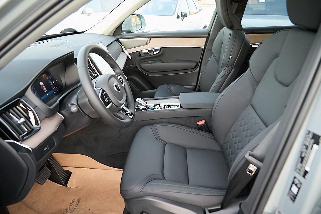 new 2026 Volvo XC90 car, priced at $68,825