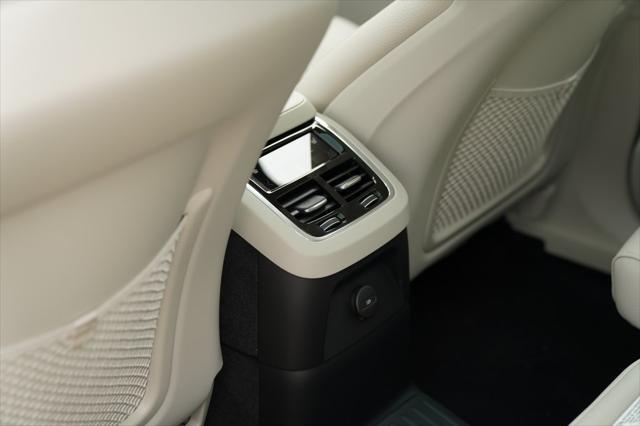 new 2025 Volvo XC90 Plug-In Hybrid car, priced at $66,889