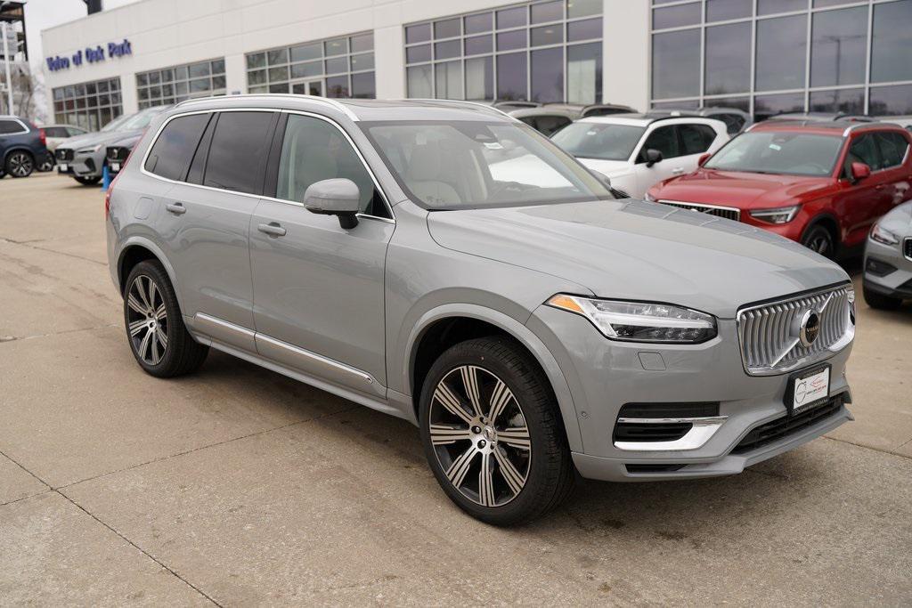 new 2025 Volvo XC90 Plug-In Hybrid car, priced at $71,121