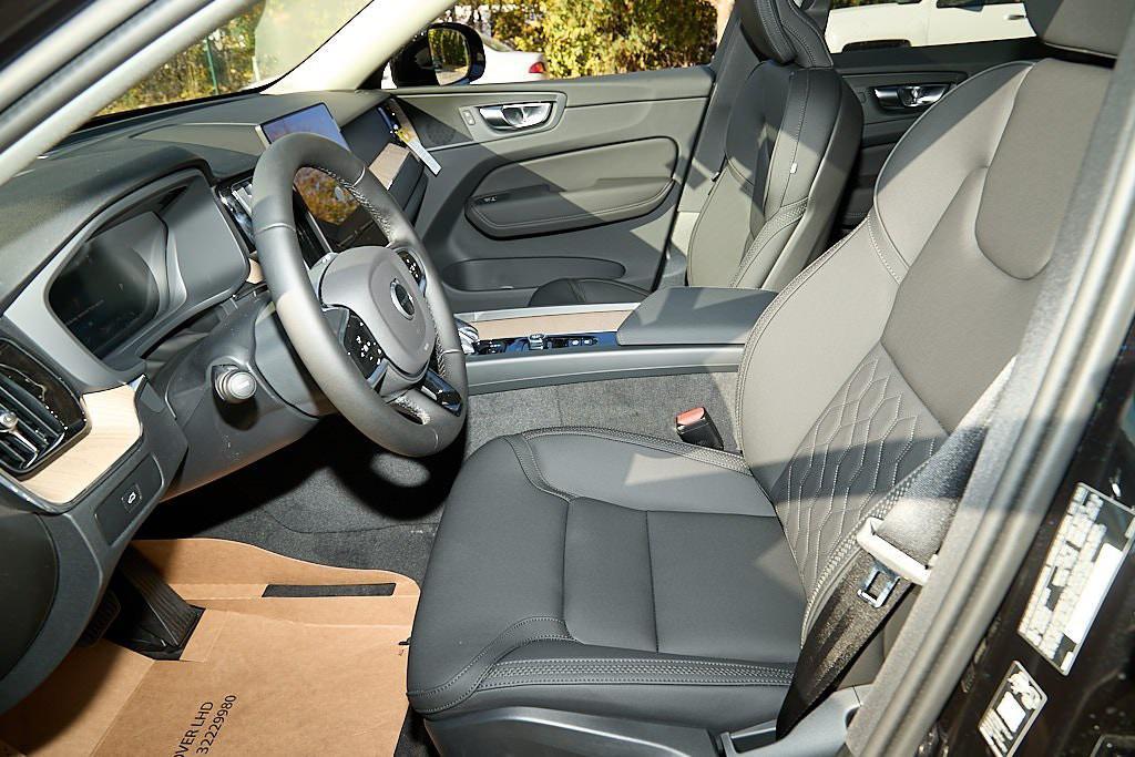 new 2026 Volvo XC60 car, priced at $54,985