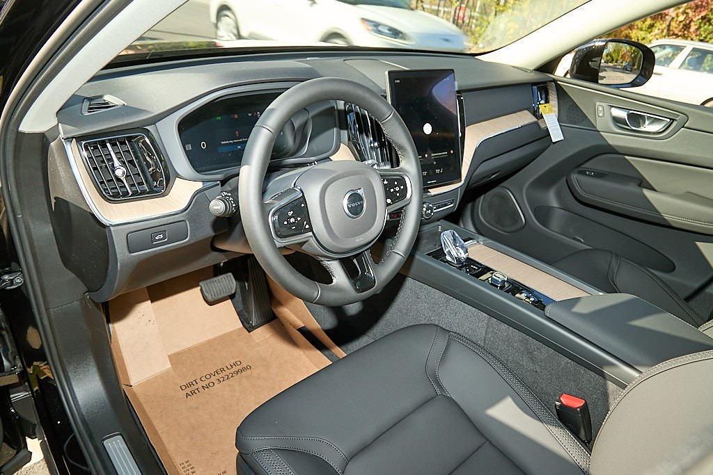 new 2026 Volvo XC60 car, priced at $54,985
