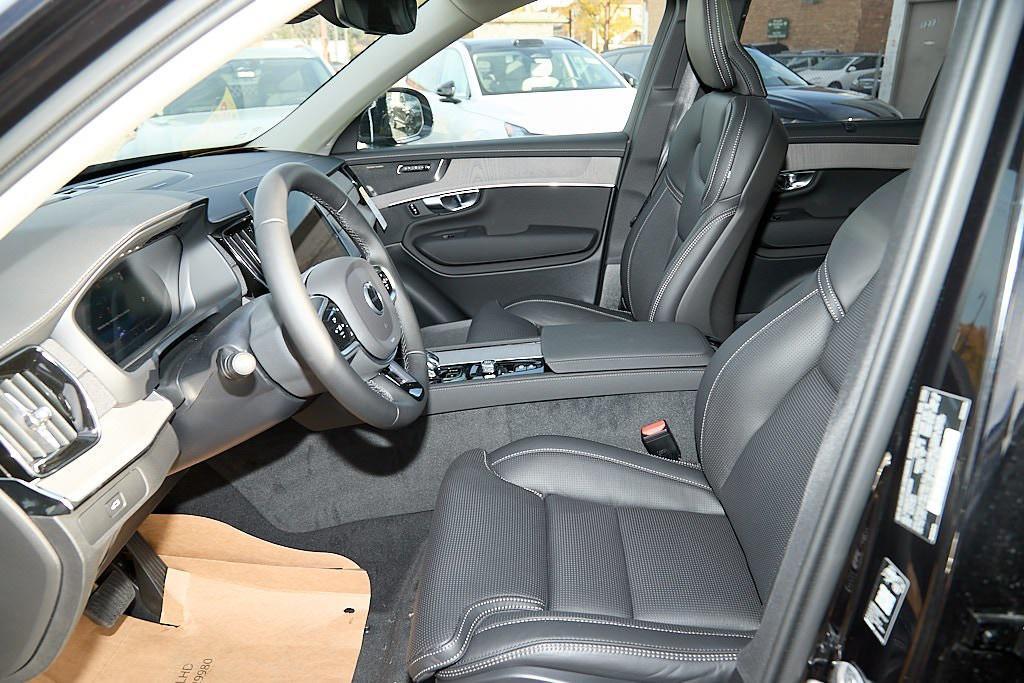 new 2026 Volvo XC90 car, priced at $72,155