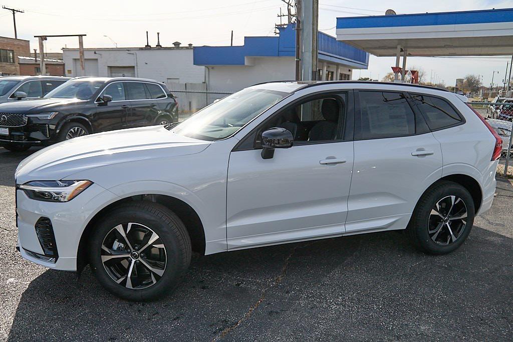 new 2026 Volvo XC60 car, priced at $47,995