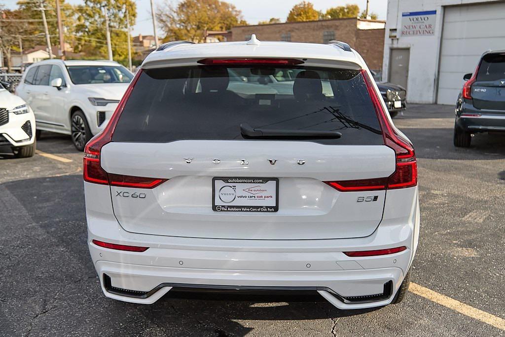 new 2026 Volvo XC60 car, priced at $47,995