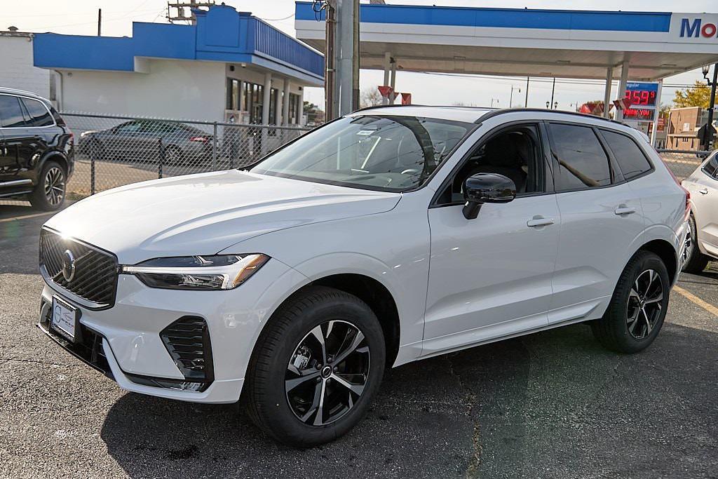 new 2026 Volvo XC60 car, priced at $47,995