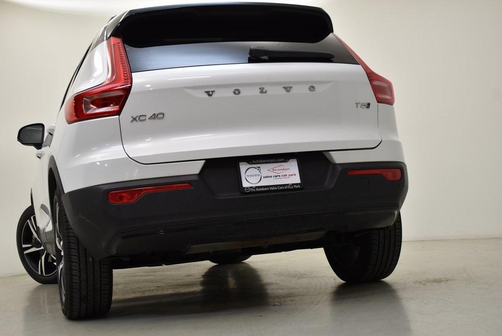 used 2021 Volvo XC40 car, priced at $31,980