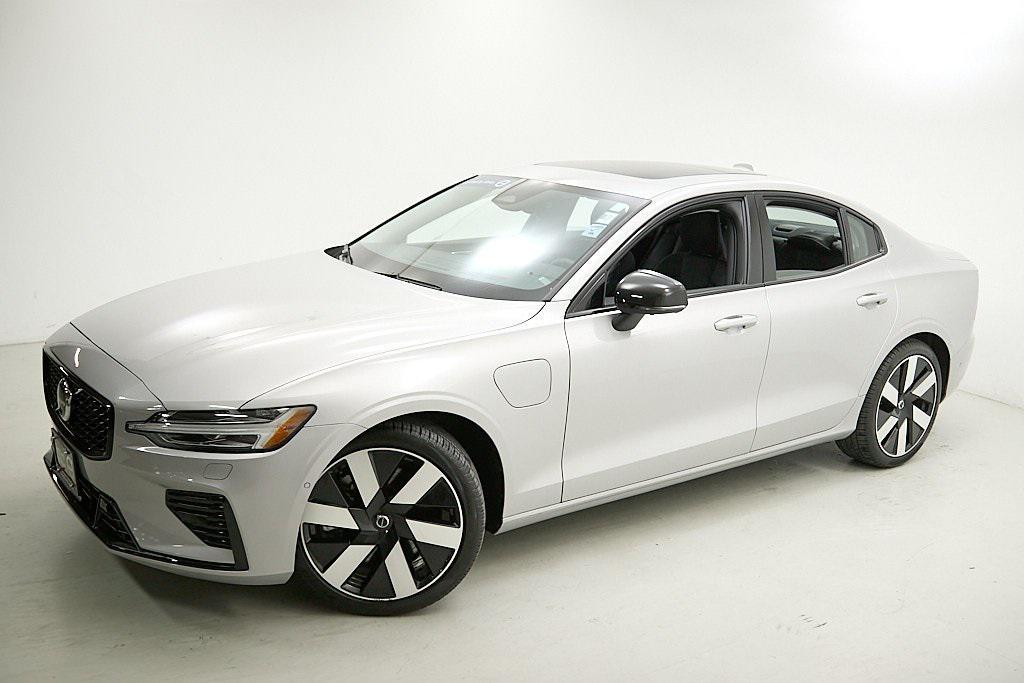 used 2024 Volvo S60 Recharge Plug-In Hybrid car, priced at $46,495