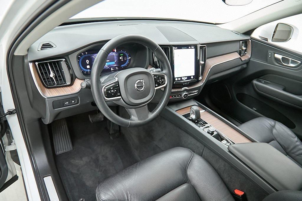 used 2023 Volvo XC60 Recharge Plug-In Hybrid car, priced at $39,995