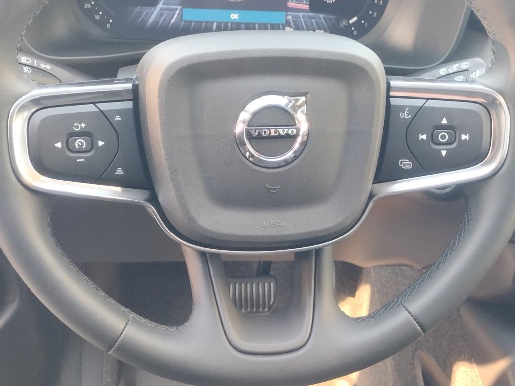 new 2026 Volvo XC40 car, priced at $51,525