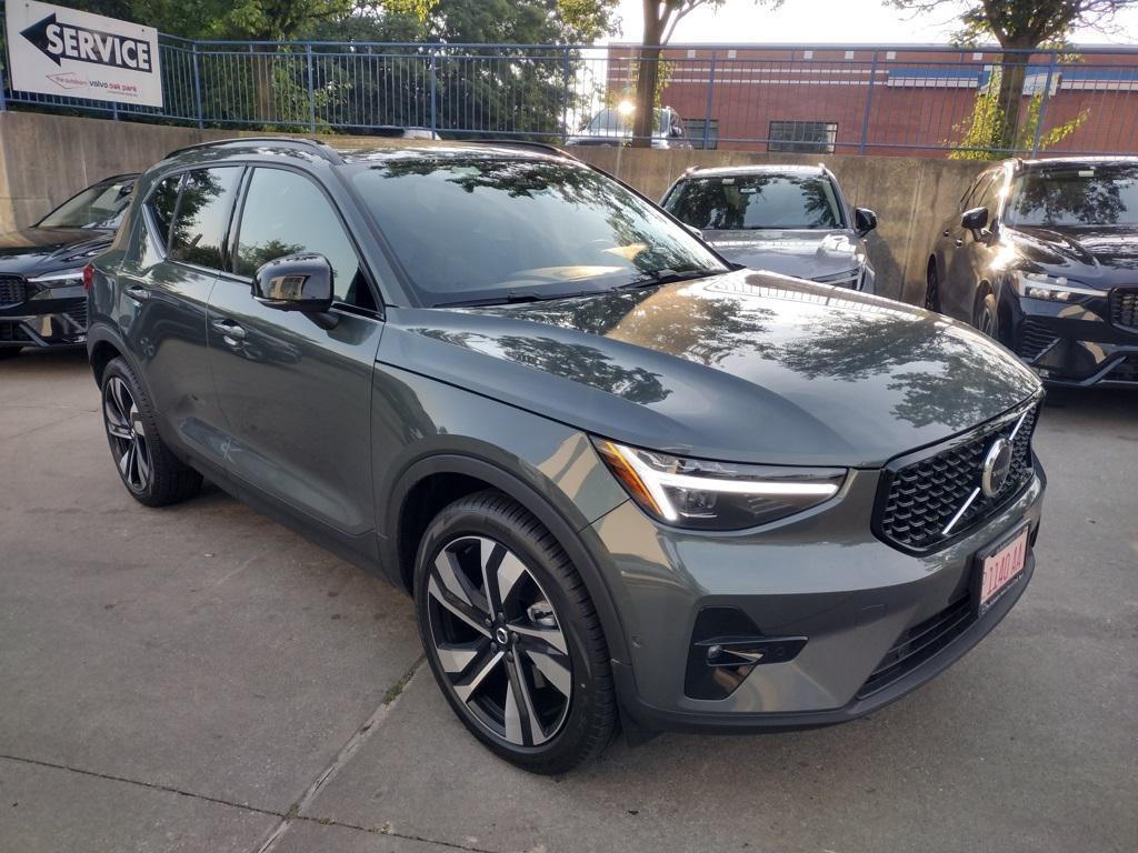 new 2026 Volvo XC40 car, priced at $51,525
