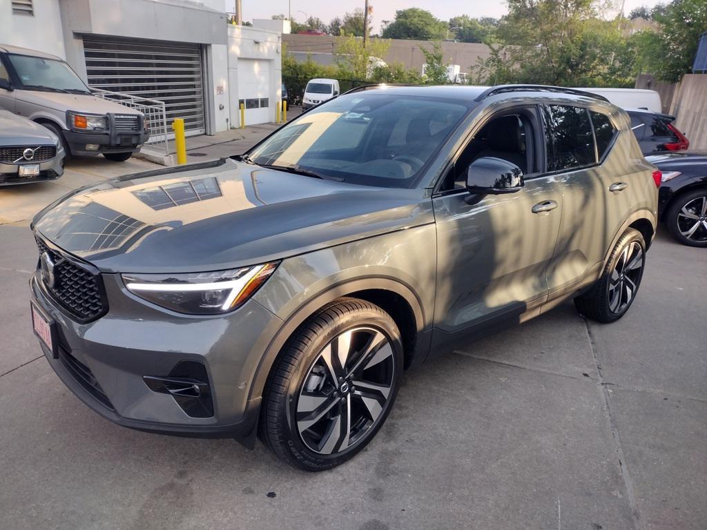 new 2026 Volvo XC40 car, priced at $51,525