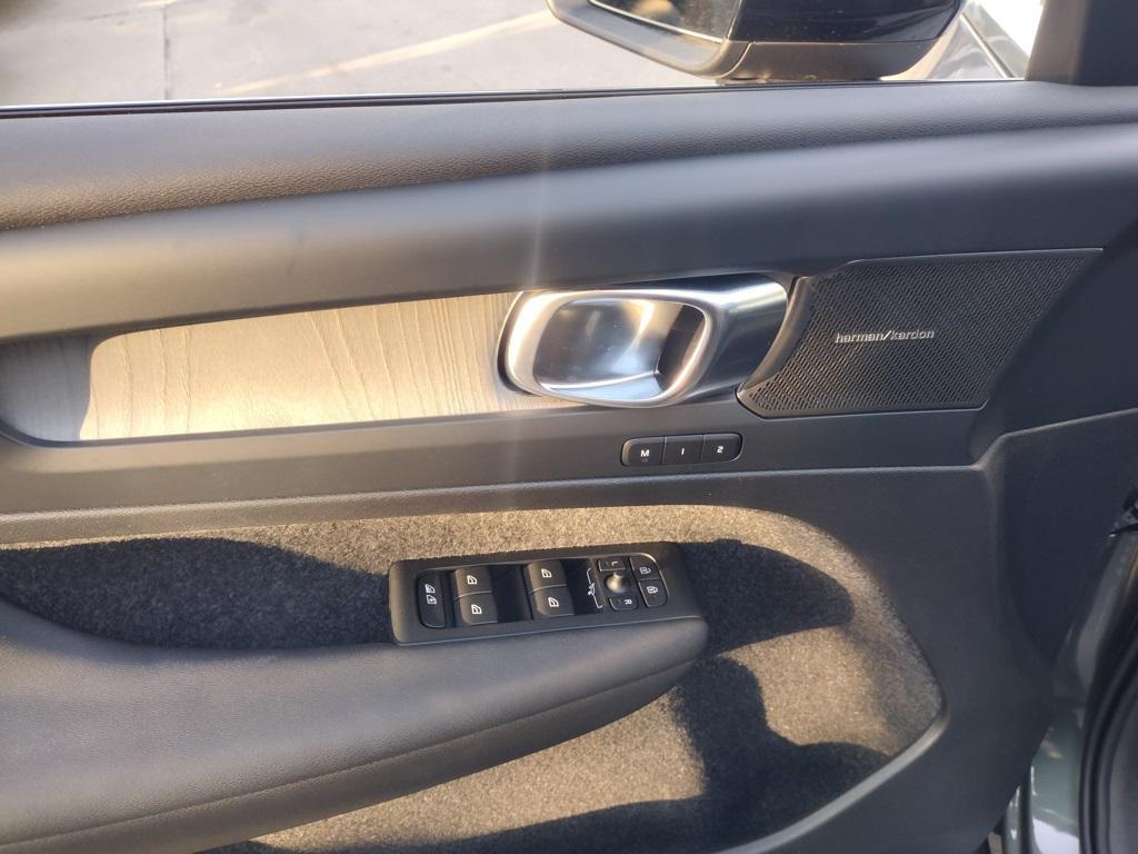 new 2026 Volvo XC40 car, priced at $51,525