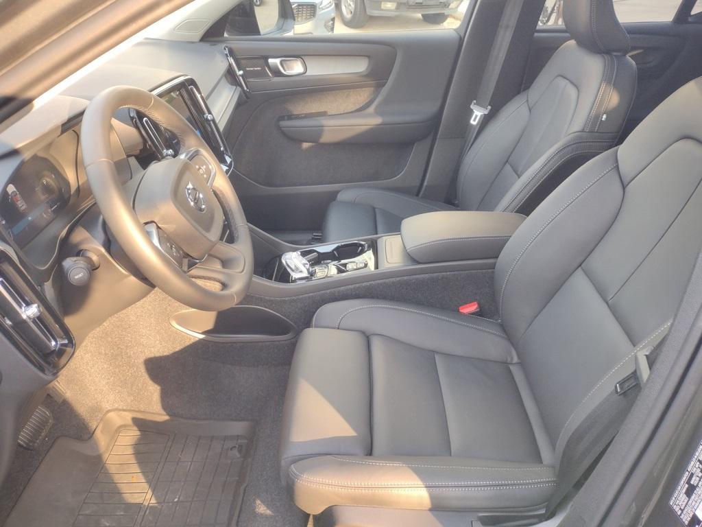 new 2026 Volvo XC40 car, priced at $51,525
