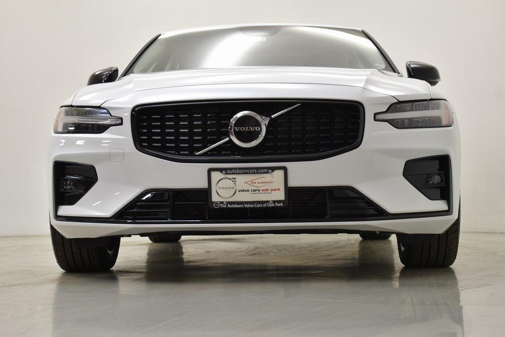 new 2024 Volvo S60 car, priced at $39,647