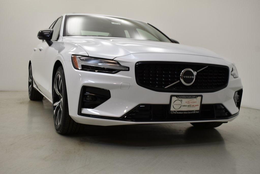 new 2024 Volvo S60 car, priced at $39,647