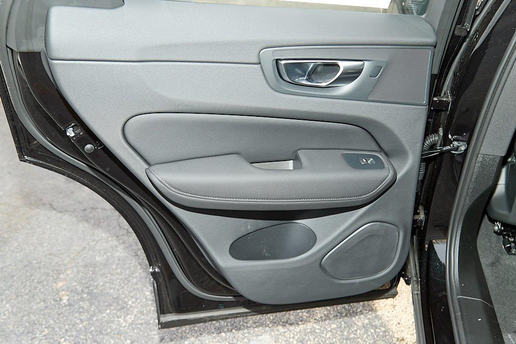 new 2026 Volvo XC60 car, priced at $60,935