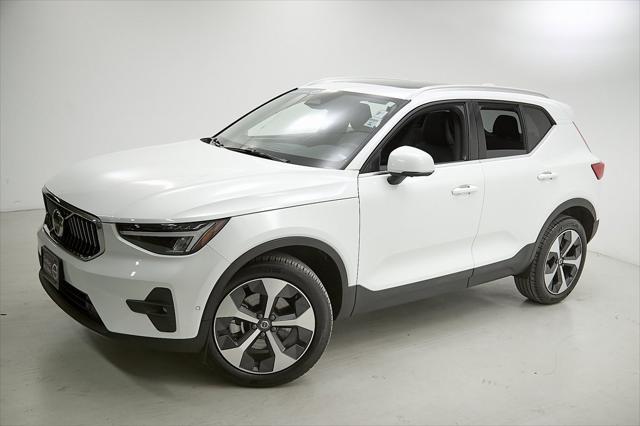 used 2025 Volvo XC40 car, priced at $40,995