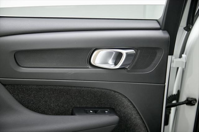 used 2025 Volvo XC40 car, priced at $40,995