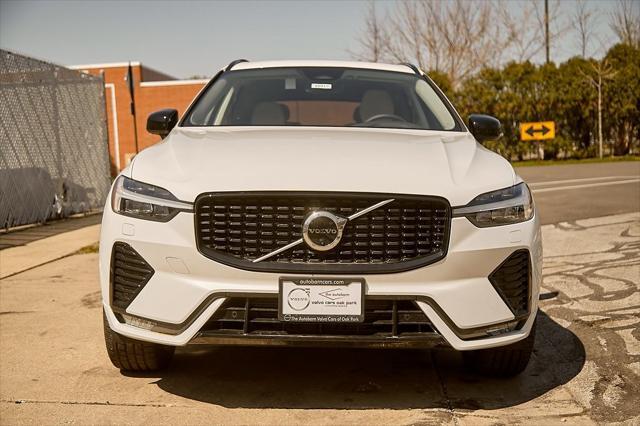 new 2025 Volvo XC60 car