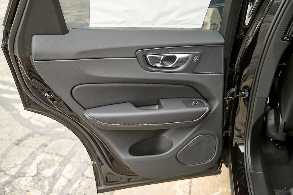 new 2025 Volvo XC60 car, priced at $56,340
