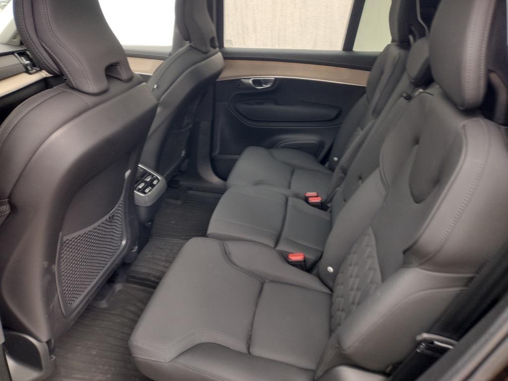 new 2026 Volvo XC90 car, priced at $68,825