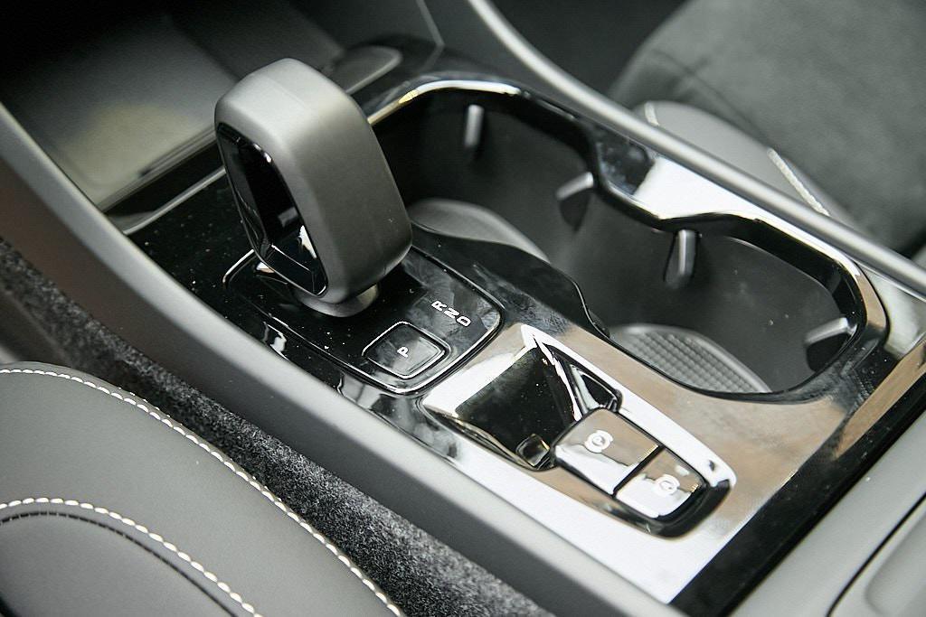 new 2026 Volvo XC40 car, priced at $44,525