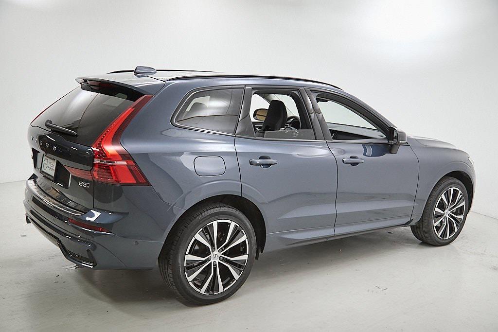used 2023 Volvo XC60 car, priced at $35,995