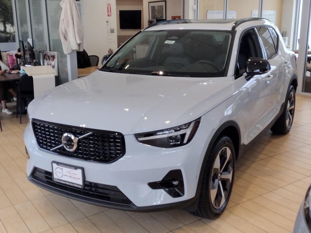 new 2026 Volvo XC40 car, priced at $48,150