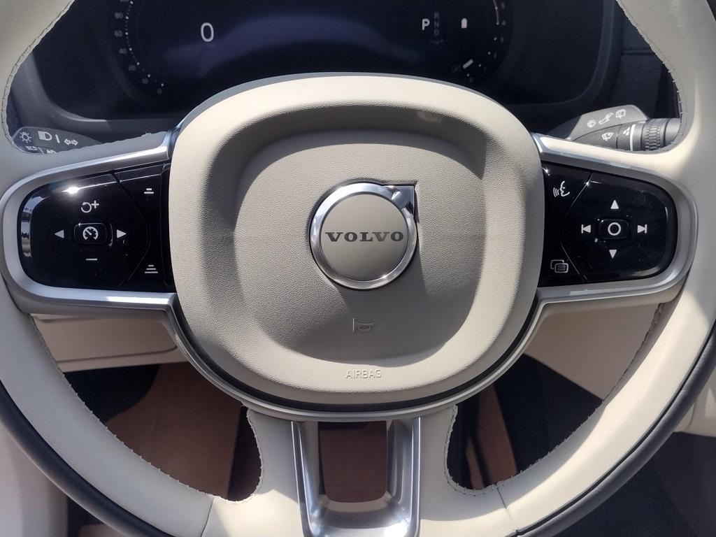 new 2026 Volvo XC90 car, priced at $70,455