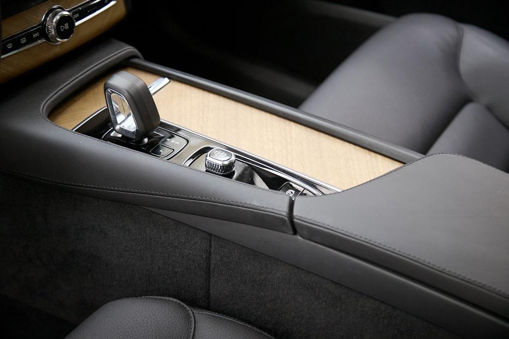 used 2024 Volvo XC90 car, priced at $46,995