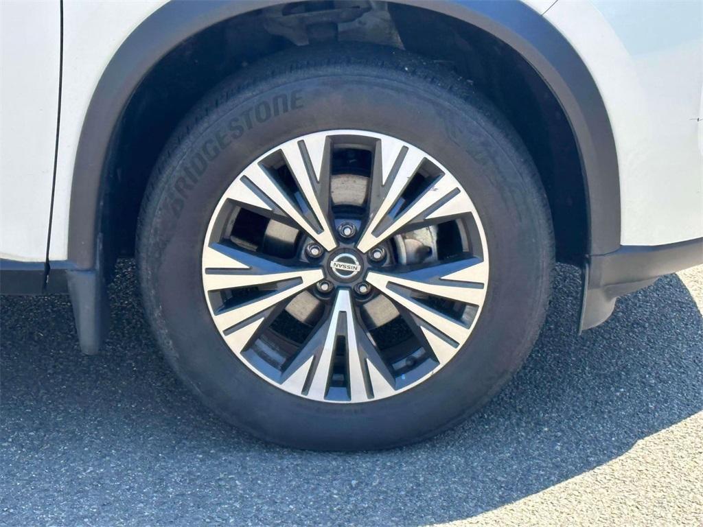 used 2021 Nissan Rogue car, priced at $22,753