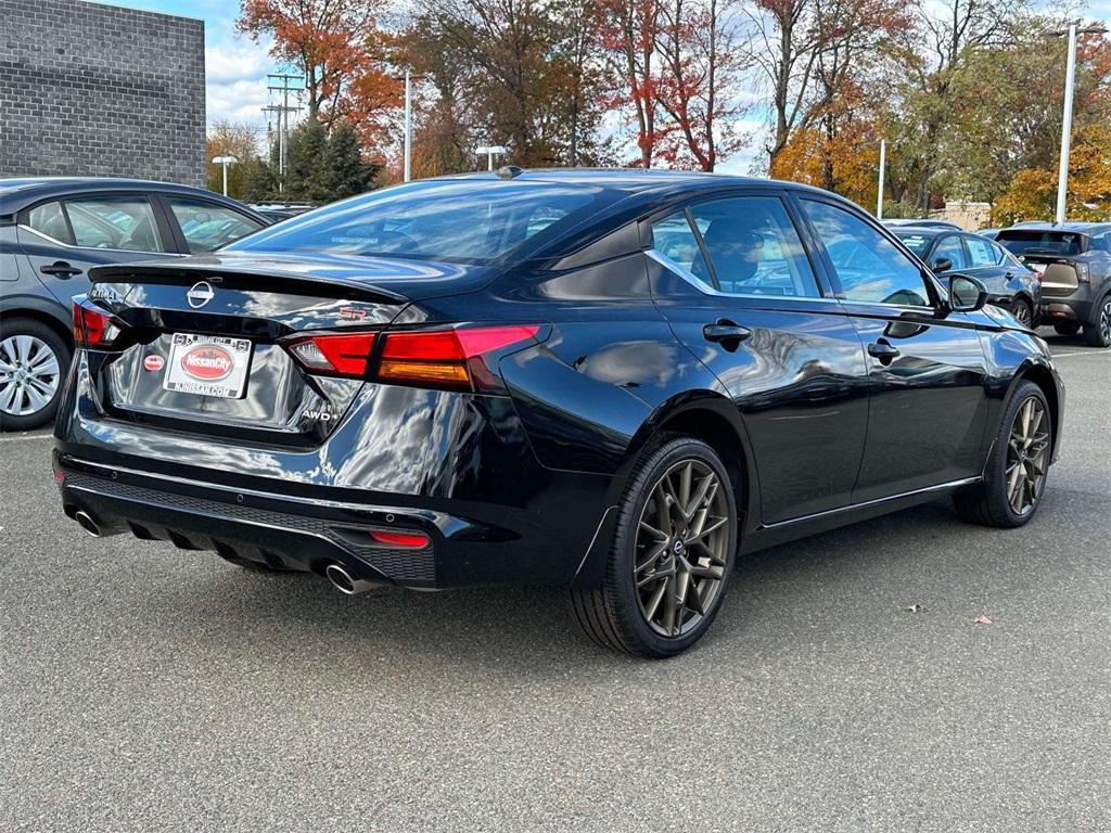 new 2025 Nissan Altima car, priced at $31,999