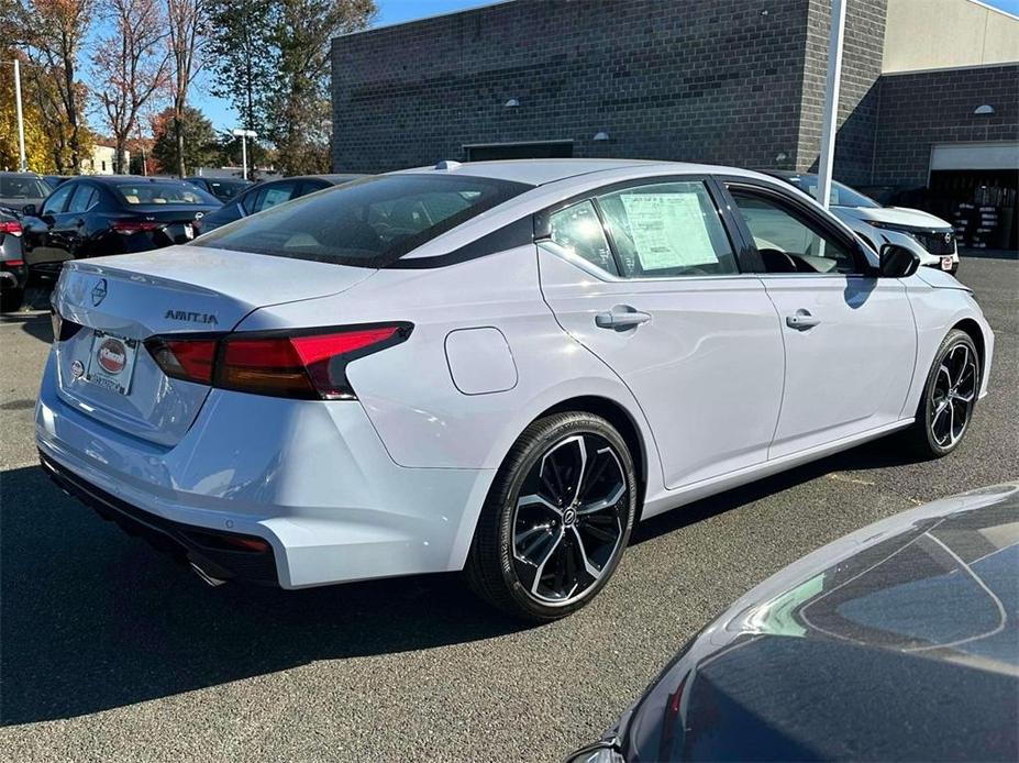 new 2025 Nissan Altima car, priced at $31,255