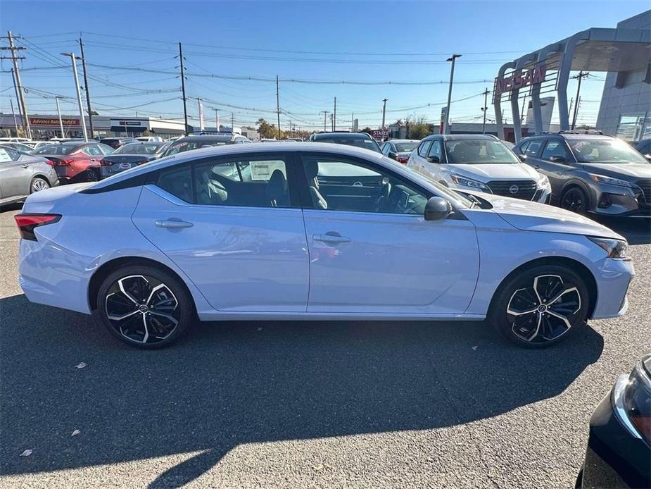 new 2025 Nissan Altima car, priced at $31,255