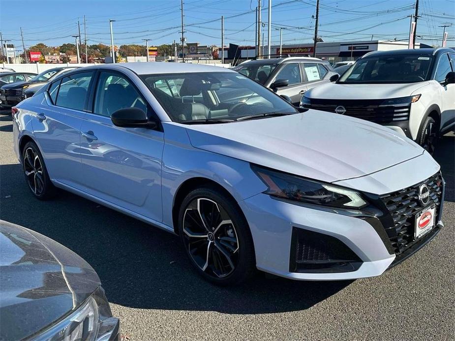 new 2025 Nissan Altima car, priced at $31,255