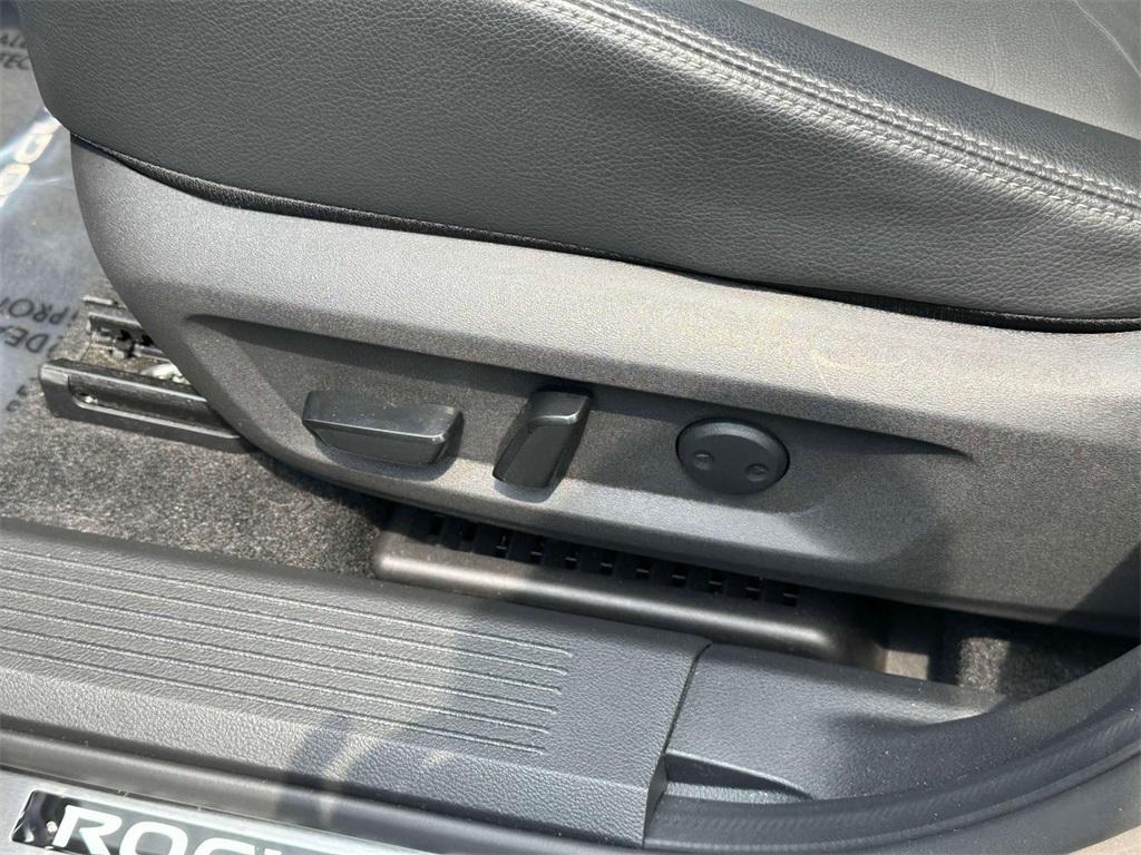 used 2022 Nissan Rogue car, priced at $28,995