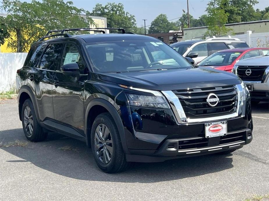 new 2024 Nissan Pathfinder car, priced at $44,060