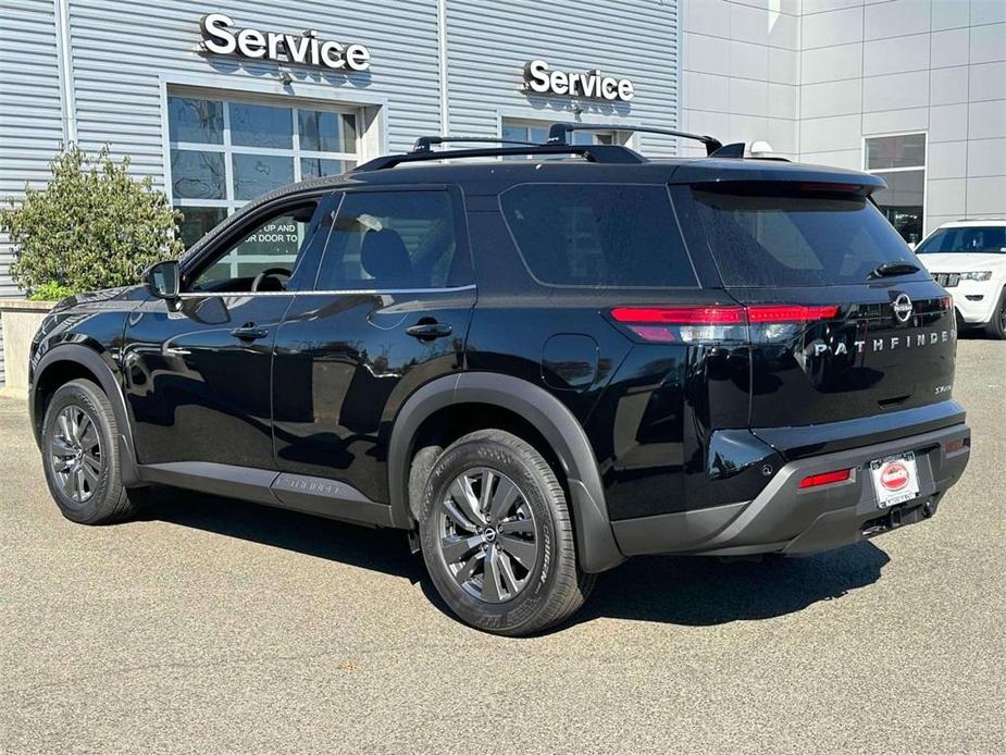 new 2024 Nissan Pathfinder car, priced at $46,825