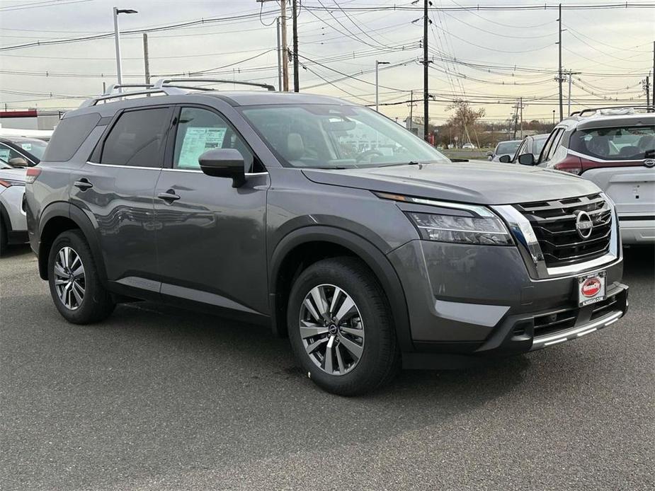 new 2024 Nissan Pathfinder car, priced at $47,400